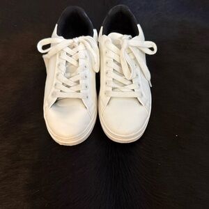 Chic Zara Boy’s White Sneakers